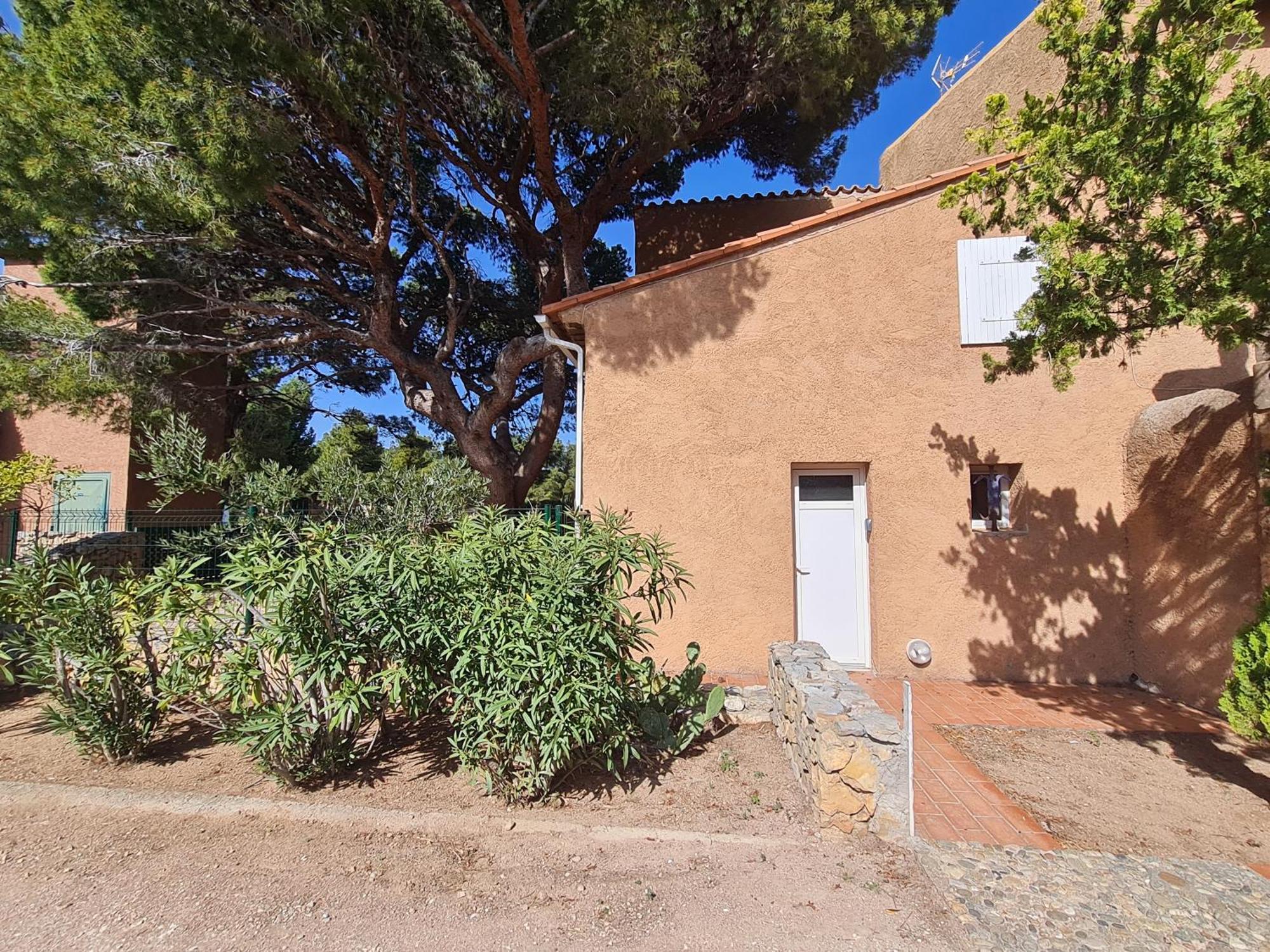 Paisible Maison A L'Ombre Des Pins Fitou Exterior foto